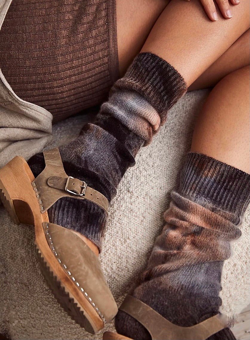 CASHMERE LEG WARMERS