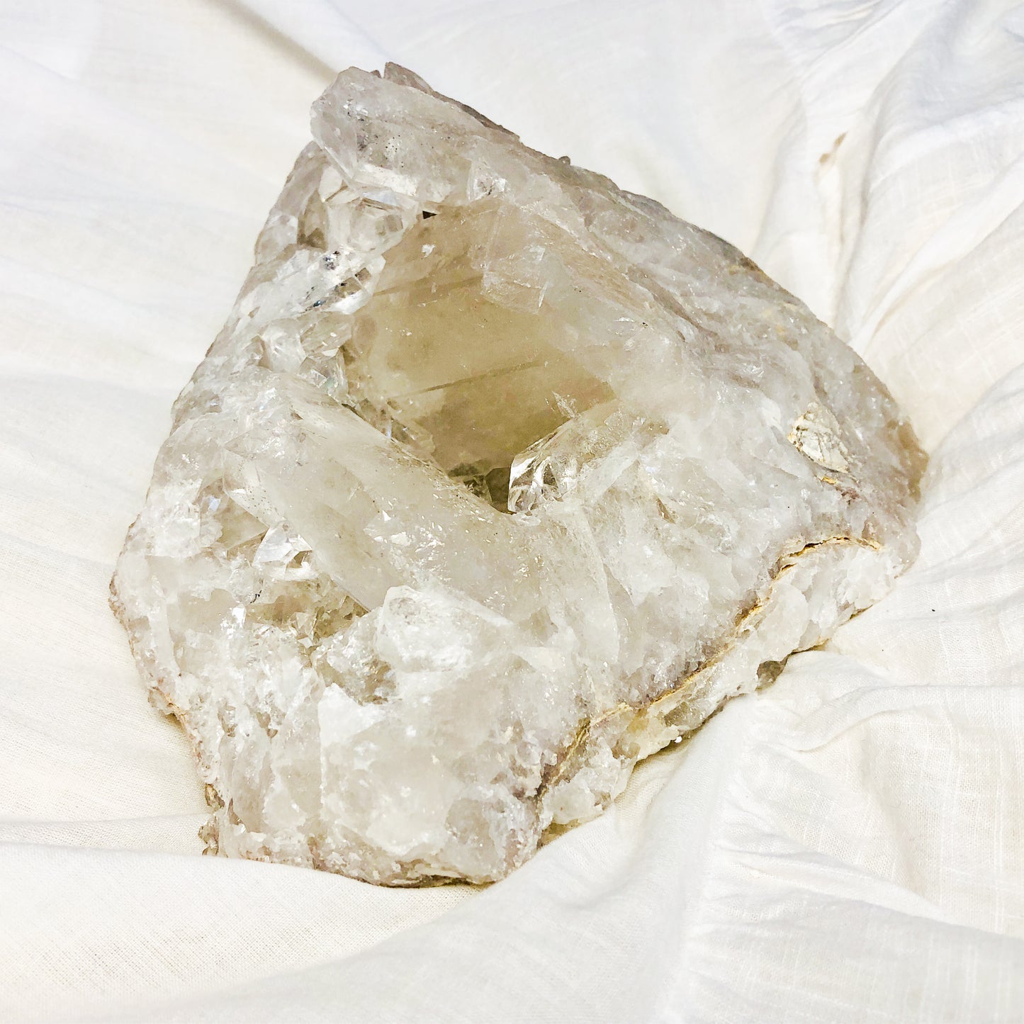 CLEAR QUARTZ CRYSTAL