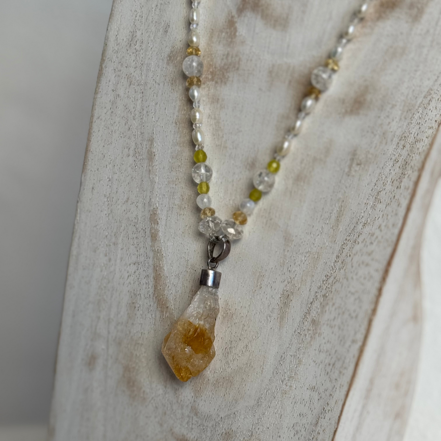 BEADED CITRINE NECKLACE