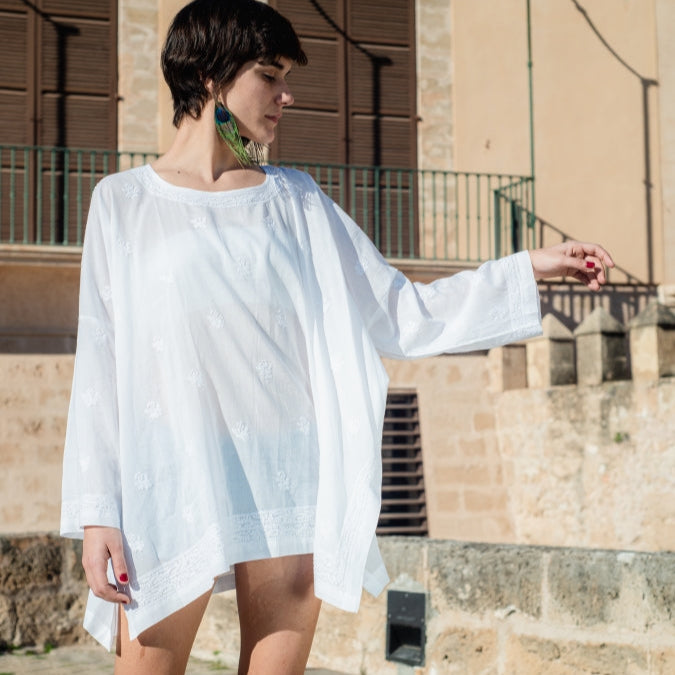 Aleta oversize embroidered cotton Top