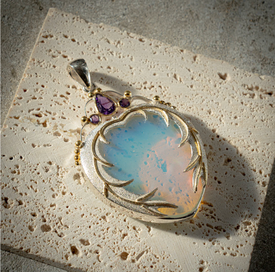 The Angel Heart Pendant | Opalite & Amethyst
