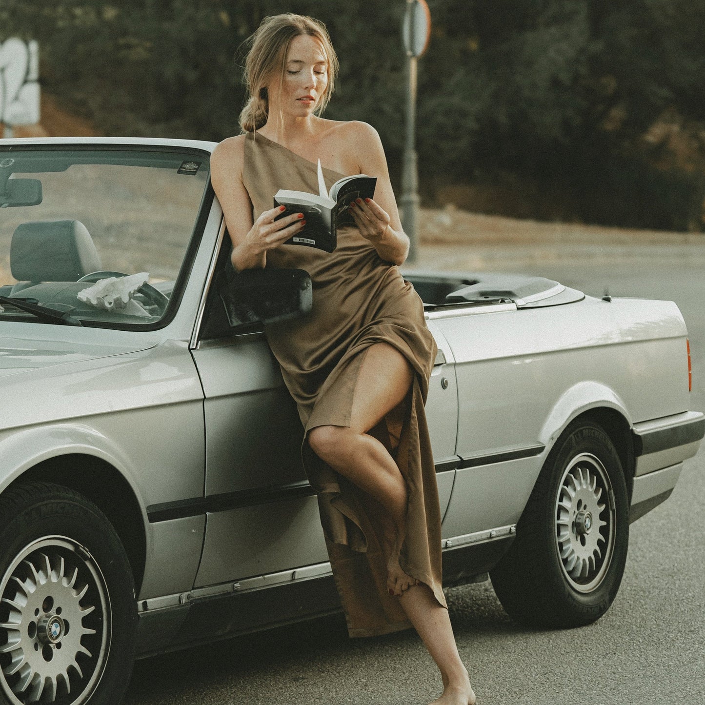 CLEO ONE-SHOULDER DRESS