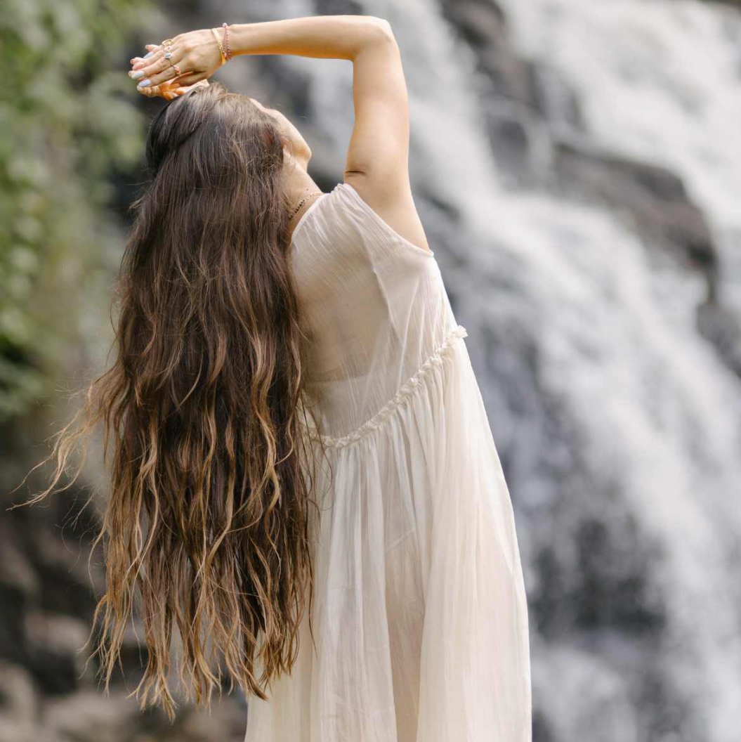 THE DOLLY NIGHT DRESS