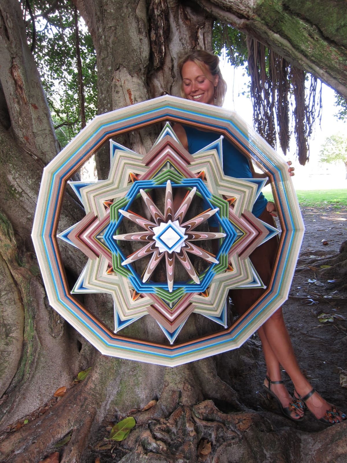 MANDALA ART BY CLOË COLLETTE